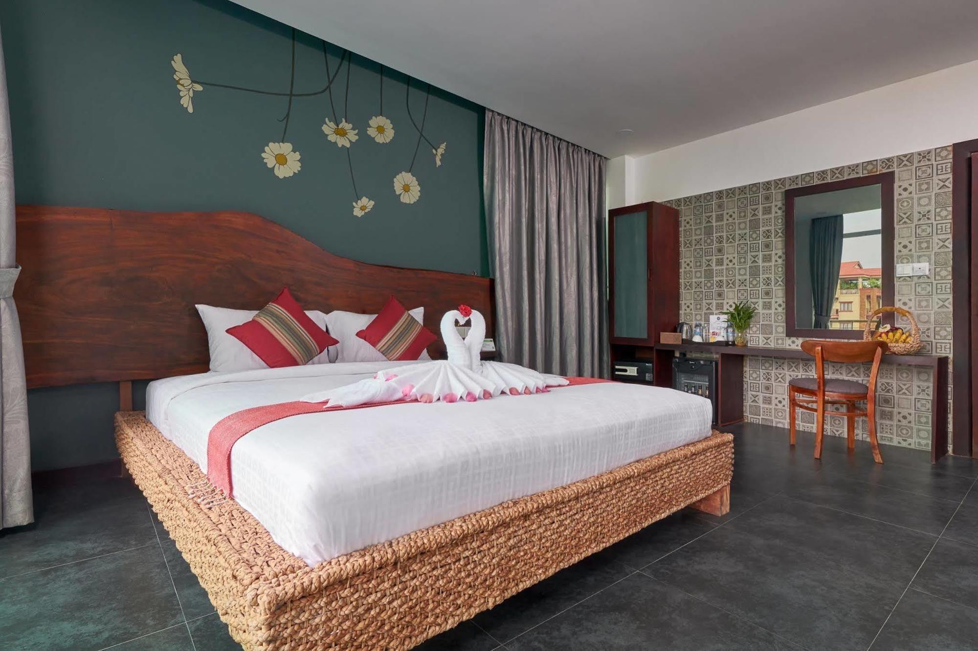 Monsoon Bassac Hotel Πνομ Πενχ Εξωτερικό φωτογραφία