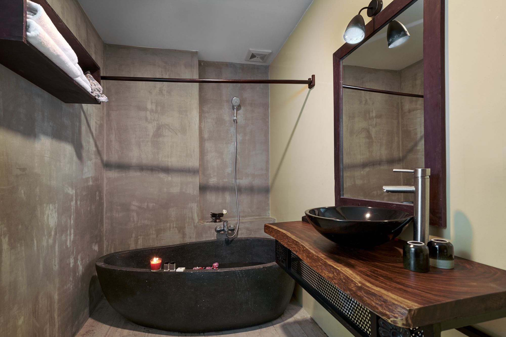 Monsoon Bassac Hotel Πνομ Πενχ Εξωτερικό φωτογραφία
